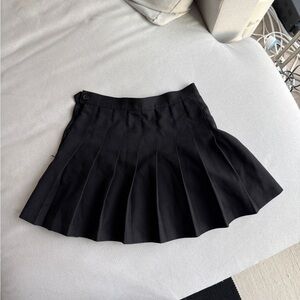 Vintage Black American Apparel Pleated Skirt